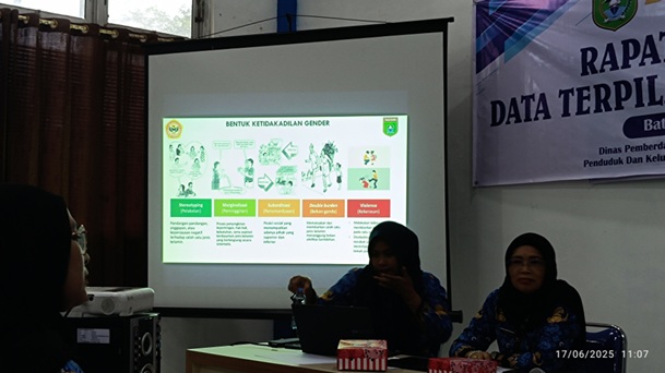 rapat penyusunan 3