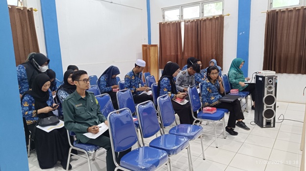 rapat penyusunan 4